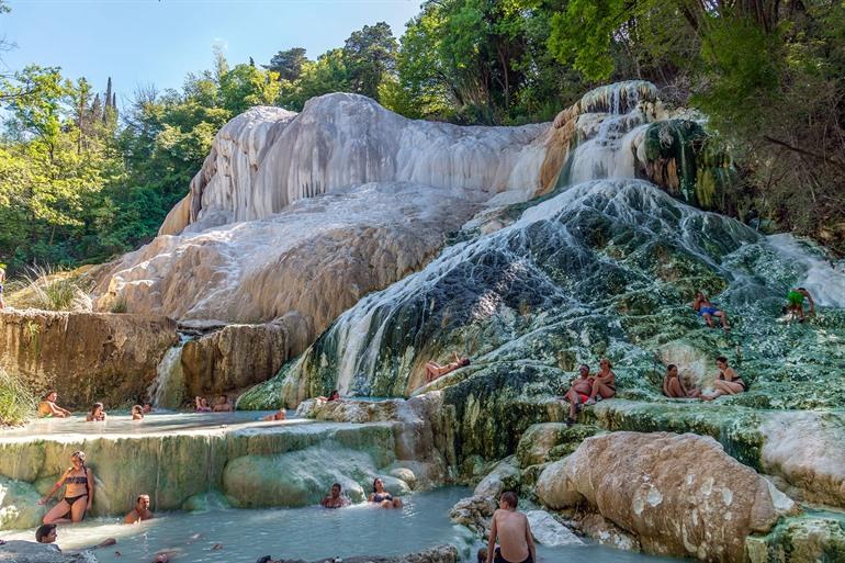 Thermale baden van Bagni di San Filippo, Toscane