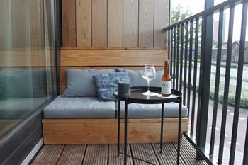 Tiny House Tilburg balkon