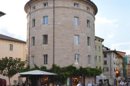 Torrione Trento boeken