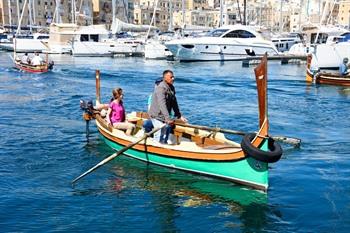 Traditionele Maltese Dgħajsa boot