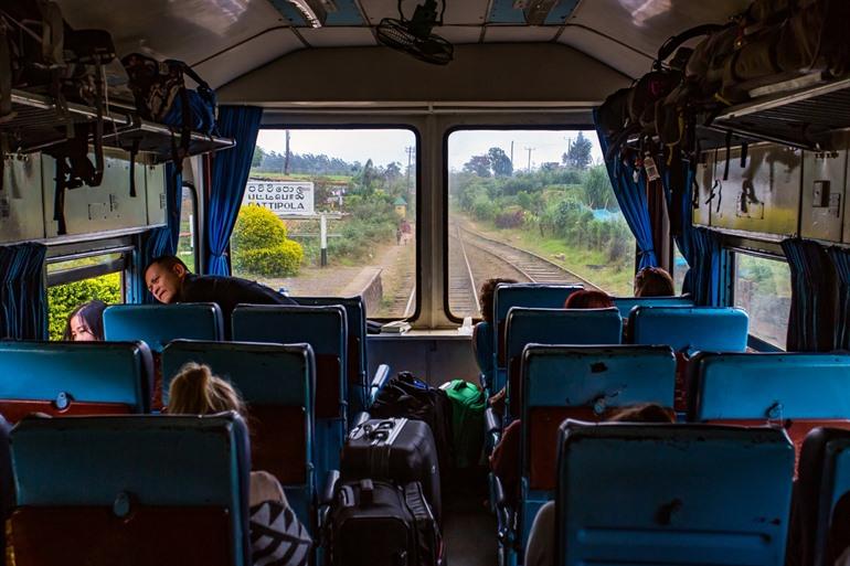 Trein van Kandy naar Ella interieur