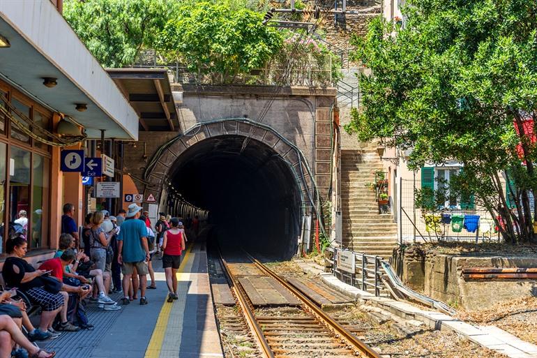 Treinstation Vernazza, Cinque Terre