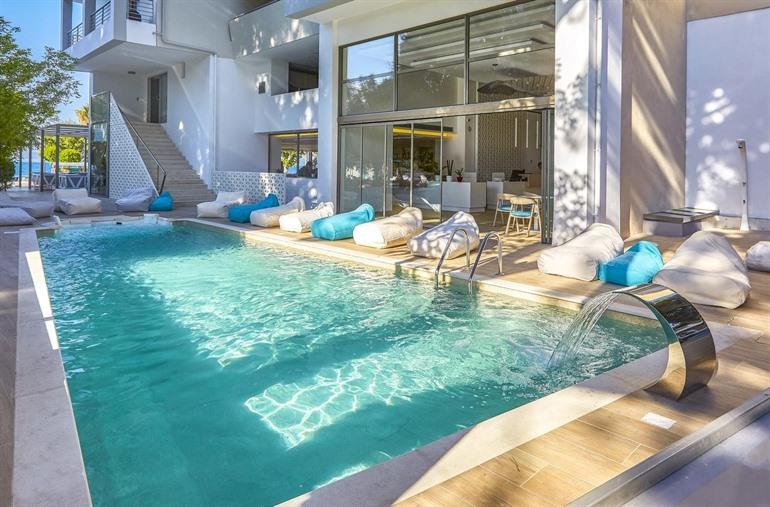 Triton Hotel (Kos-stad)