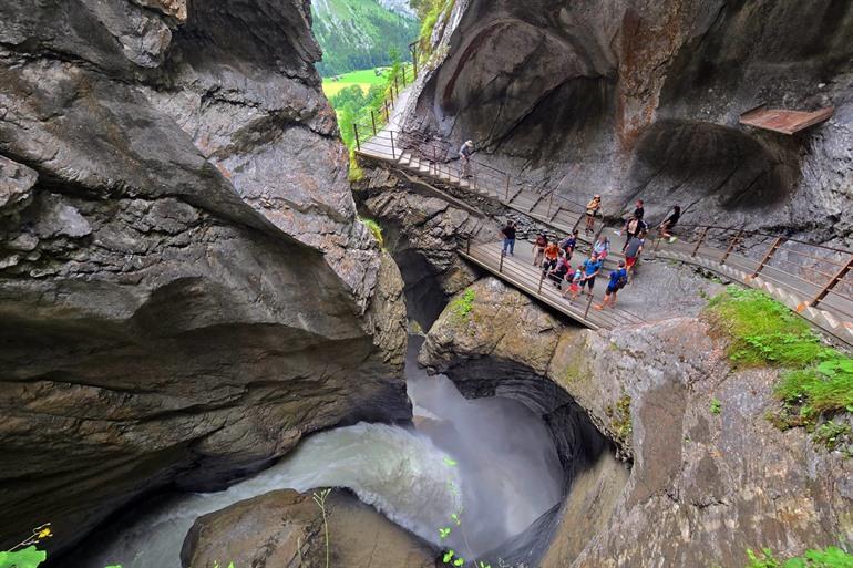 Trümmelbachwatervallen, Lauterbrunnen