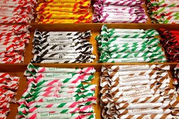 Typische polkagris-suikersnoepjes uit Gränna, Zuid-Zweden