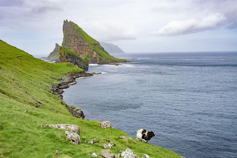 Uitzicht op de Drangarnir