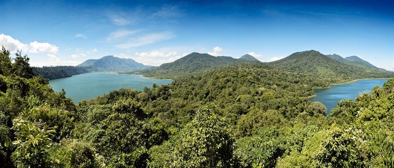 Uitzicht op de Twin Lakes, Bali
