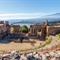 Uitzicht op het oude theater van Taormina