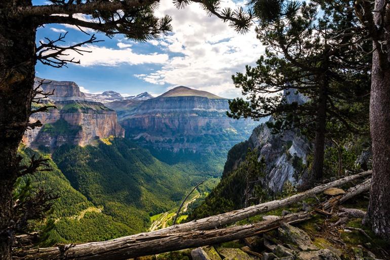 Uitzicht over de Ordesa-vallei