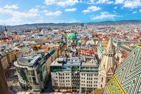 Uitzicht over de stad vanaf de Stephansdom, Wenen