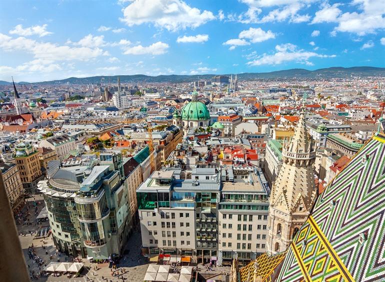 Uitzicht over de stad vanaf de Stephansdom, Wenen