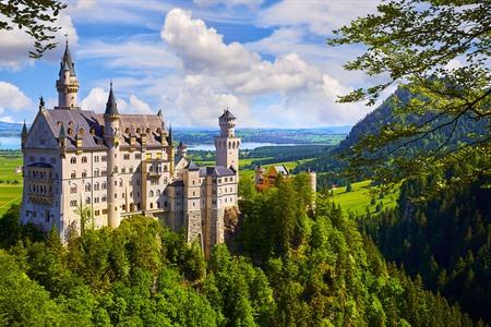 Uitzicht over het sprookjesachtige Neuschwanstein, Beieren