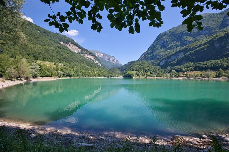 Uitzicht over Lago di Tenno