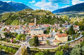 Uitzicht over Merano, Dolomieten & Zuid-Tirol