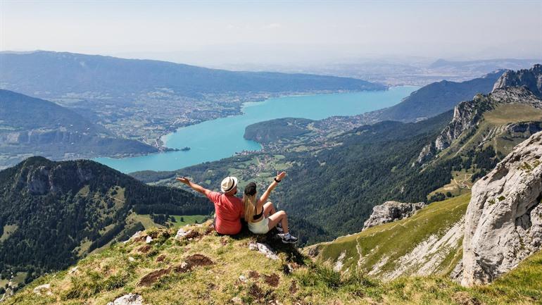 Uitzicht vanaf Marais du Bout du Lac d'Annecy