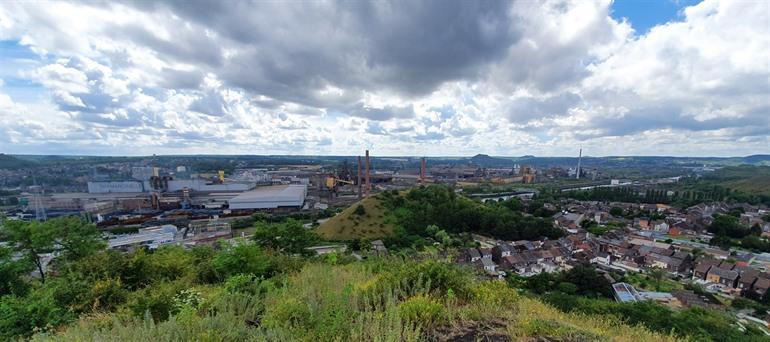 Uitzicht vanop de mijnterril in Charleroi