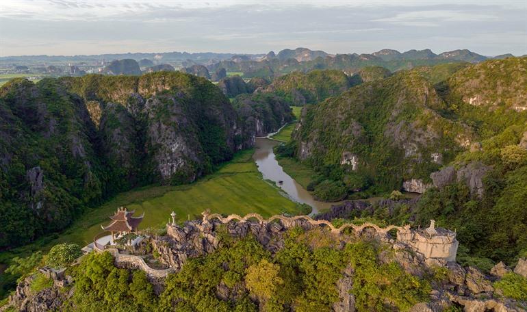 Uitzichtpunt over de Tam Coc-vallei
