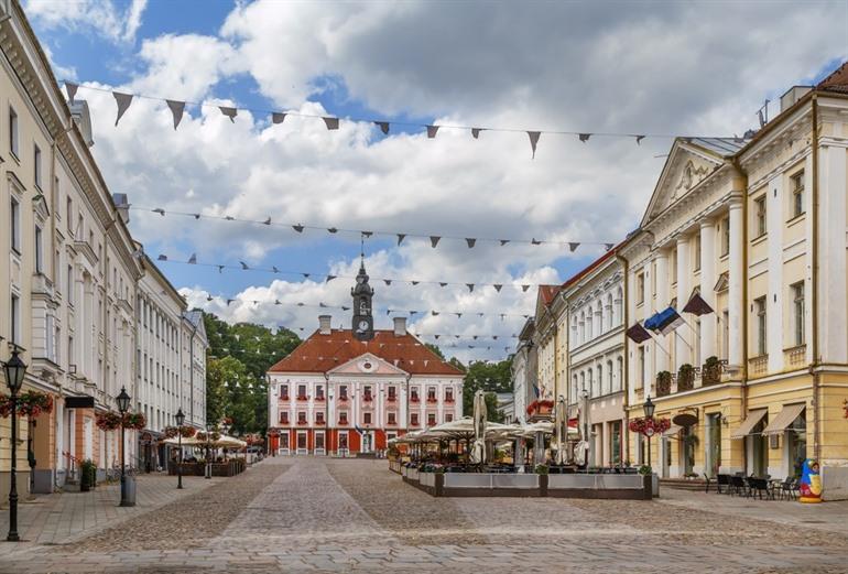 Universiteitsstad Tartu bezoeken, Estland