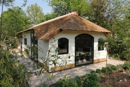 Veluws boerderijtje op Bospark de Heivlinder