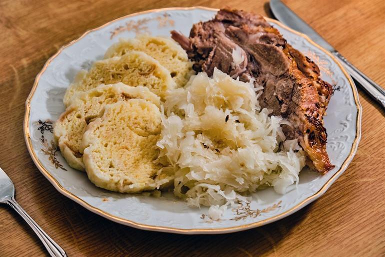 Vepřo Knedlo Zelo, Tsjechische keuken