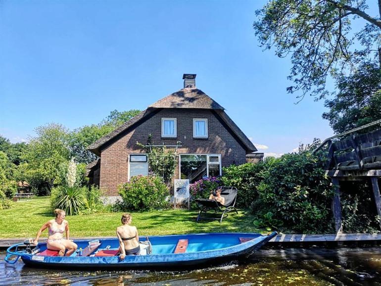 Verblijf boeken bij The Black Sheep Hostel