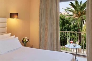 Verblijf in NH Collection Cáceres Palacio de Oquendo