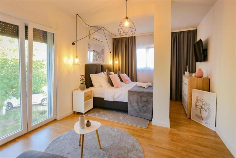 Villa Infinity Mostar boeken