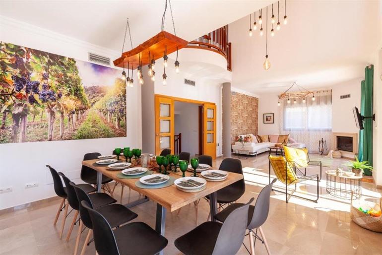 VILLA WINE EXPERIENCE Salou Center – SPA & Wine boeken