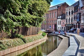 Vissersstraat met kaai in Diest