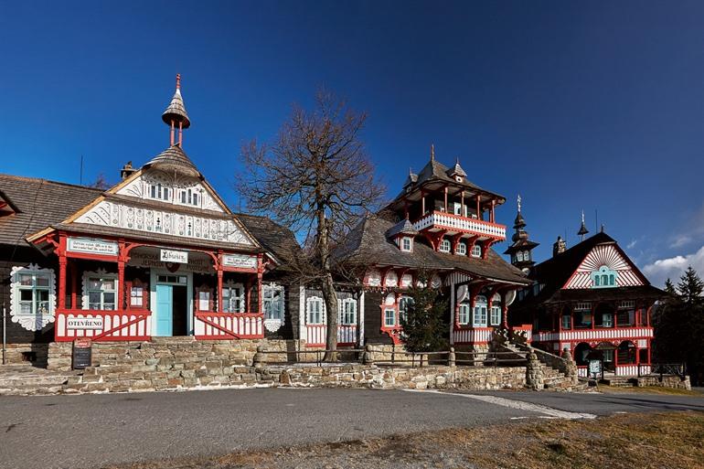 Volksgebouwen van de architect Jurkovič in Pustevny