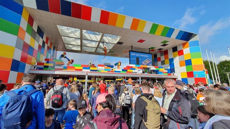Wachtrijen vermijden aan het LEGOLAND Billund