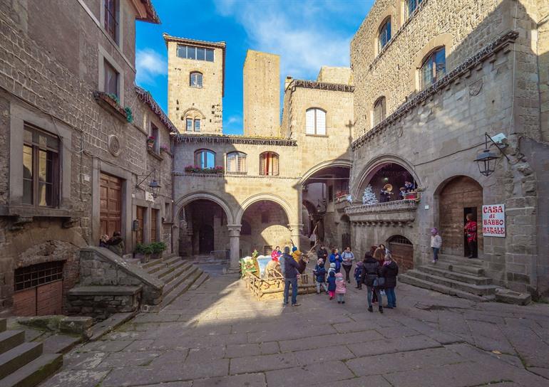 Wandel door de San Pellegrino wijk, Italië