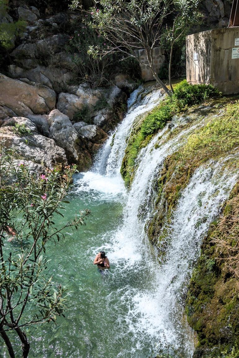 Wandel rond de watervallen van Algar