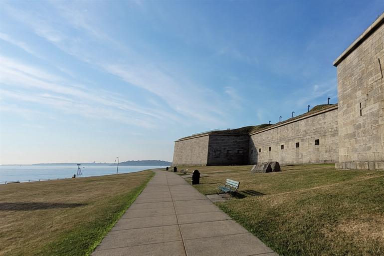 Wandel rond Fort Independence op Castle Island