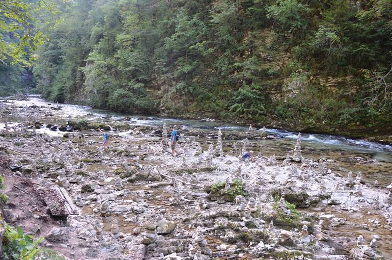 Wandelen langs de Vintgarkloof in Slovenië