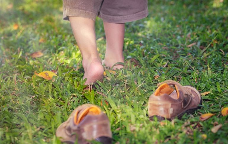 Wandelen op blote voeten