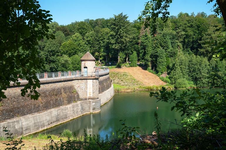 Wandeling bij de Ronsdorfer Talsperre, Noordrijn-Westfalen