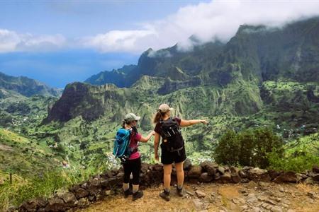 Wandeling door de Paúl-vallei en vulkaankrater Cova
