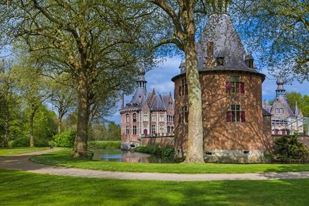 Wandelroute langs het Kasteel van Ooidonk