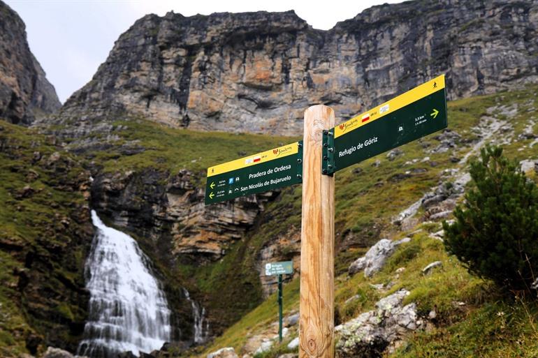 Wandelroute naar Cola de Caballo-waterval in het Nationaal park Ordesa y Monte Perdido