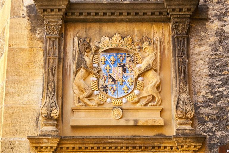 Wapenschild Orleans-Longueville, Maison des Halles, Neuchâtel