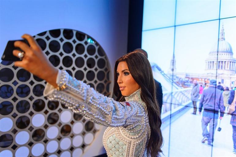 Wassen beeld Kim Kardashian in Madame Tussauds, Londen