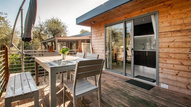 Weekend Glamping Resort (San Felice del Benaco)