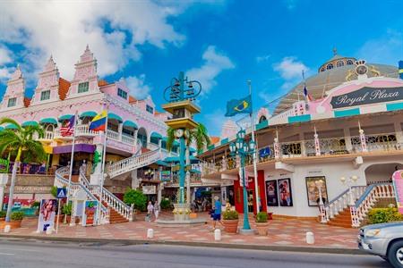 15 x mooiste bezienswaardigheden Oranjestad: wat zien & doen tijdens je bezoek?