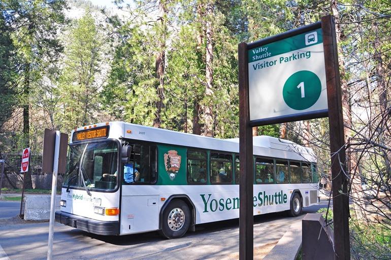 Yosemite Shuttle bus