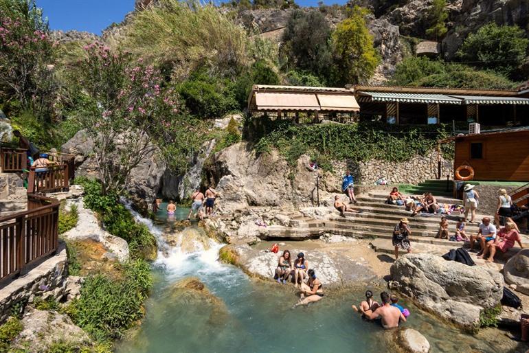 Zwemmen bij Les Fonts d'Algar (algar watervallen)