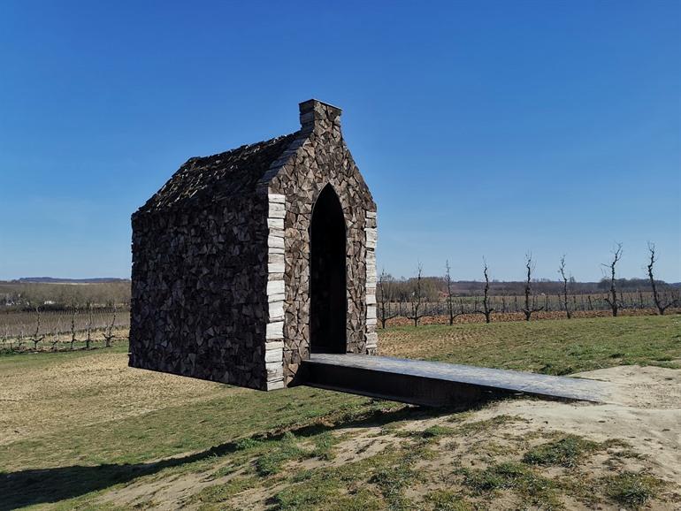 Zwevende kapel in Borgloon