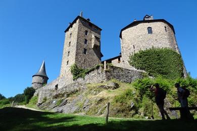 Route langs de mooiste kastelen in de Ardennen tussen Spa en Huy