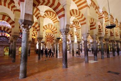 Stadswandeling Córdoba: Verken het oude centrum in één dag + kaart