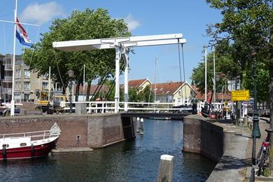 Fietslus vanuit Arnemuiden langs het Veerse Meer en Goes